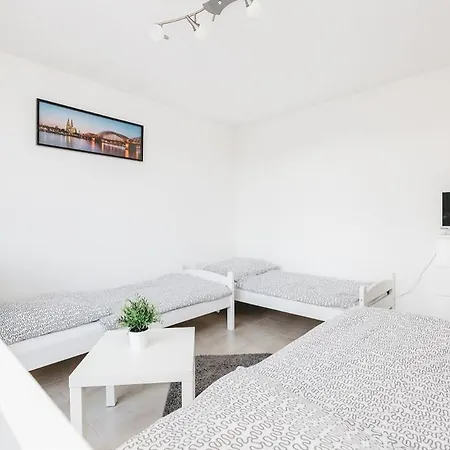 Longstay * Kolín nad Rýnem